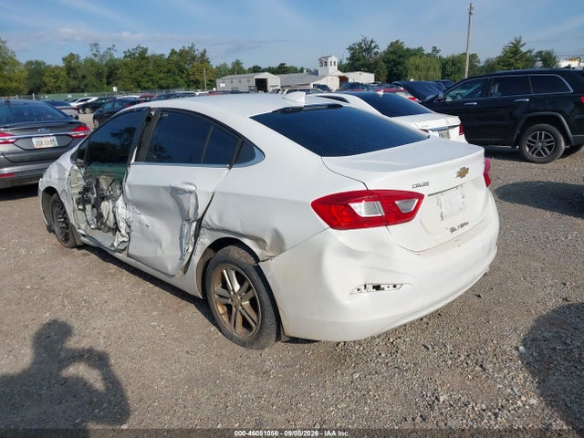 46051056 :رقم المزاد ، 1G1BE5SM8H7146536 vin ، 2017 Chevrolet Cruze Lt Auto مزاد بيع