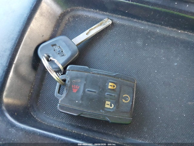 46051082 :رقم المزاد ، 3GCUKREC2GG316010 vin ، 2016 Chevrolet Silverado 1500 2lt مزاد بيع