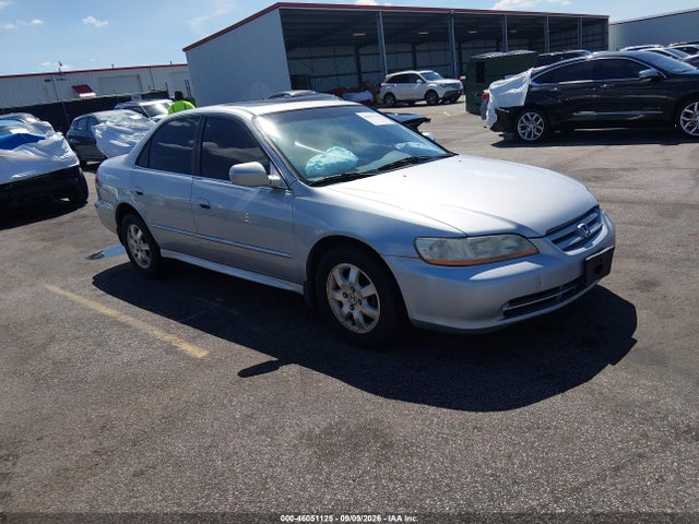 46051125 :رقم المزاد ، 1HGCG56661A016590 vin ، 2001 Honda Accord 2.3 Ex مزاد بيع