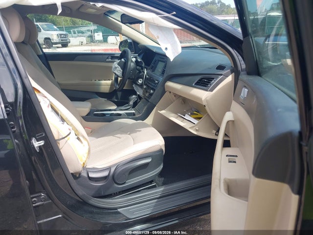 2017 Hyundai Sonata Eco მანქანა იყიდება აუქციონზე, vin: 5NPE24AA8HH462724, აუქციონის ნომერი: 46051129