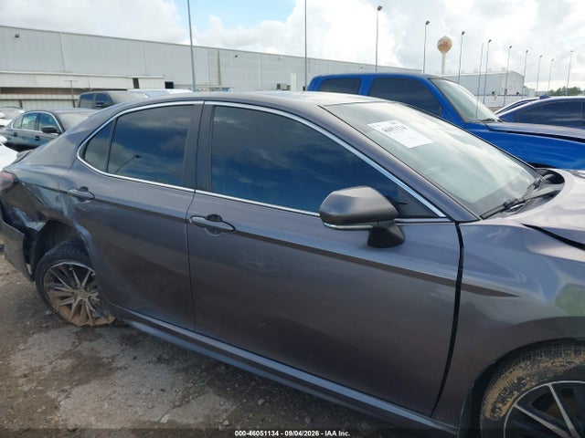 4T1G11AK8NU643922 Toyota CAMRY SE