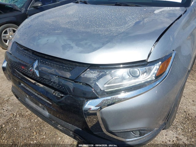 Продаж на аукціоні авто 2018 Mitsubishi Outlander Le, vin: JA4AD3A37JZ060156, номер лоту: 46051138