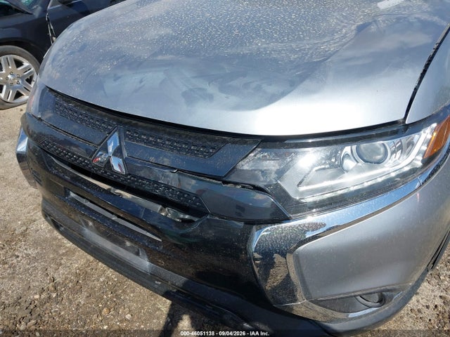 Продаж на аукціоні авто 2018 Mitsubishi Outlander Le, vin: JA4AD3A37JZ060156, номер лоту: 46051138