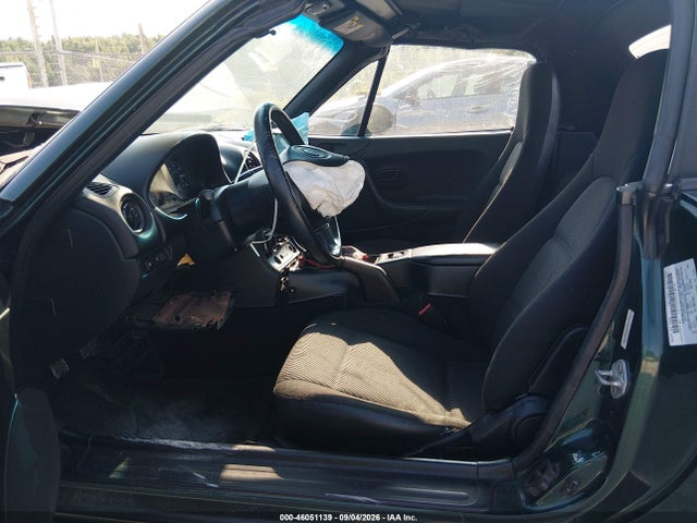 46051139 :رقم المزاد ، JM1NB3532Y0141572 vin ، 2000 Mazda Mx-5 Miata Ls/special Edition مزاد بيع