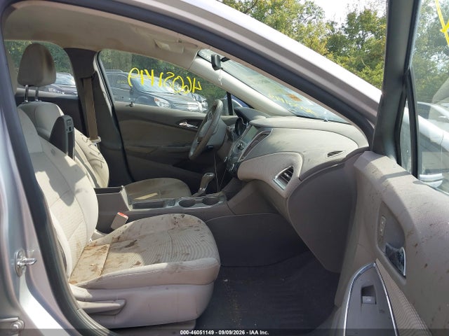 46051149 :رقم المزاد ، 3G1BE6SM8HS613770 vin ، 2017 Chevrolet Cruze Lt Auto مزاد بيع