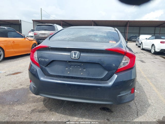 Продажа на аукционе авто 2018 Honda Civic Lx, vin: 2HGFC2F54JH560442, номер лота: 46051182