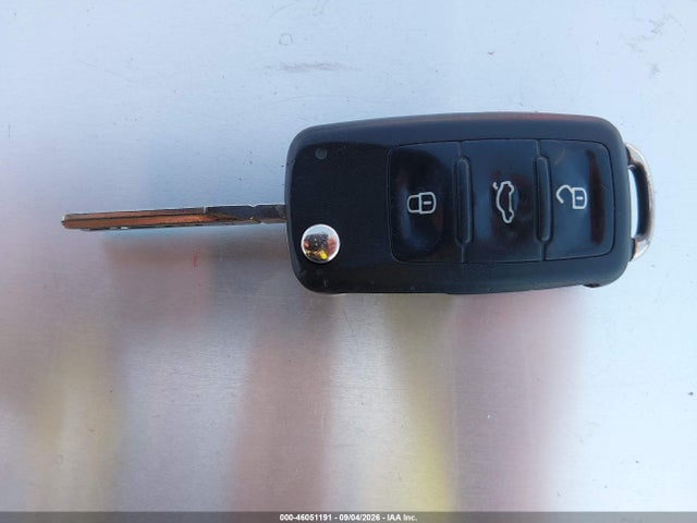 46051191 :رقم المزاد ، 3VWD17AJ0EM418932 vin ، 2014 Volkswagen Jetta 1.8t Se مزاد بيع