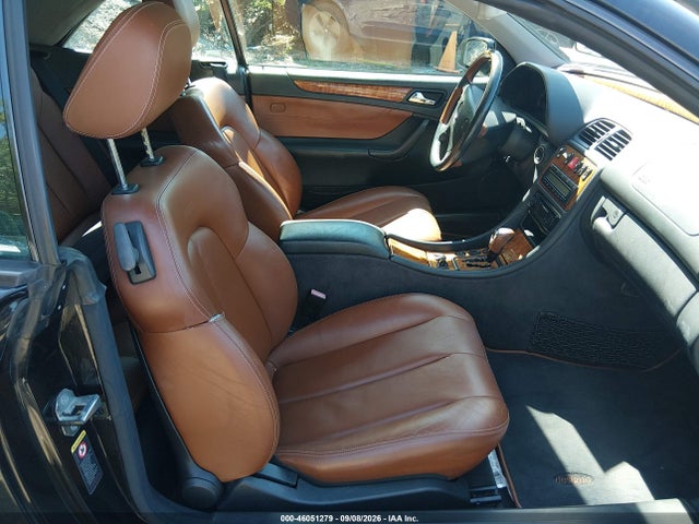 Продажа на аукционе авто 2002 Mercedes-benz Clk 320, vin: WDBLK65GX2T105810, номер лота: 46051279