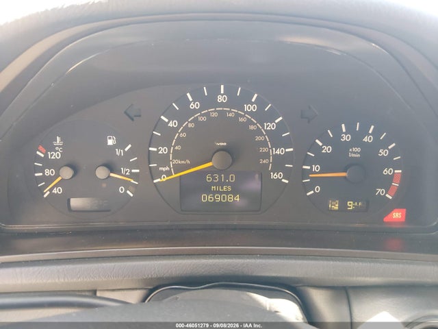 Продажа на аукционе авто 2002 Mercedes-benz Clk 320, vin: WDBLK65GX2T105810, номер лота: 46051279