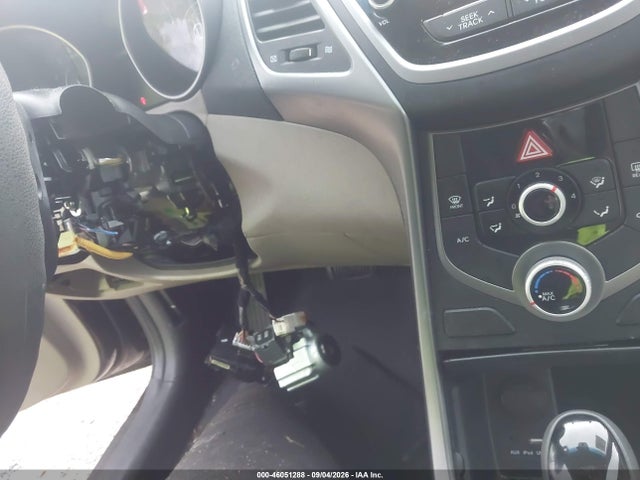 Продаж на аукціоні авто 2015 Hyundai Elantra Se, vin: 5NPDH4AEXFH584432, номер лоту: 46051288