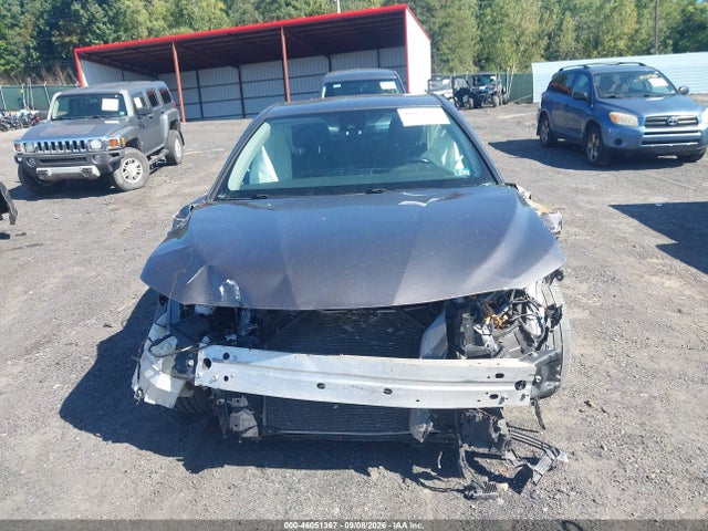 46051367 :رقم المزاد ، 4T1G11AK9MU446112 vin ، 2021 Toyota Camry Se مزاد بيع