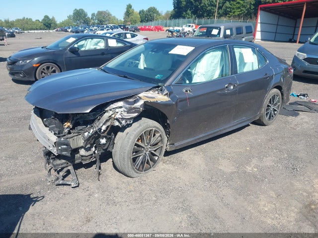 46051367 :رقم المزاد ، 4T1G11AK9MU446112 vin ، 2021 Toyota Camry Se مزاد بيع