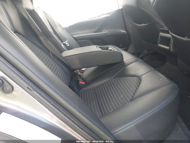 46051367 :رقم المزاد ، 4T1G11AK9MU446112 vin ، 2021 Toyota Camry Se مزاد بيع