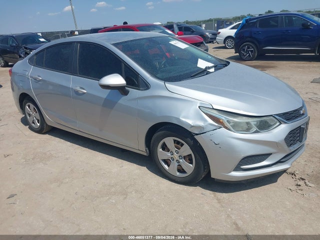 46051377 :رقم المزاد ، 1G1BC5SM4J7226248 vin ، 2018 Chevrolet Cruze Ls Auto مزاد بيع