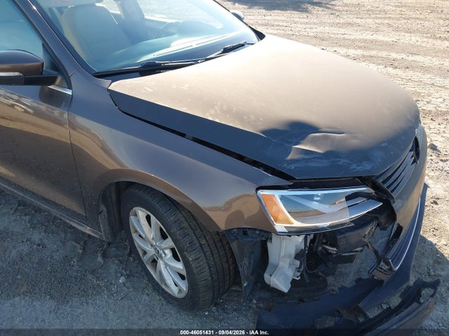 2013 Volkswagen Jetta 2.5l Se მანქანა იყიდება აუქციონზე, vin: 3VWDP7AJ4DM210310, აუქციონის ნომერი: 46051431