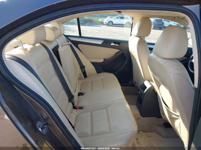 2013 Volkswagen Jetta 2.5l Se მანქანა იყიდება აუქციონზე, vin: 3VWDP7AJ4DM210310, აუქციონის ნომერი: 46051431