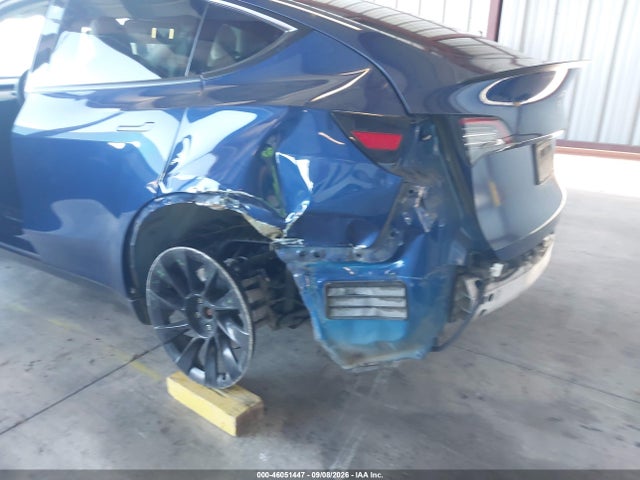 Продаж на аукціоні авто 2021 Tesla Model Y Long Range Dual Motor All-wheel Drive, vin: 5YJYGDEE0MF098237, номер лоту: 46051447