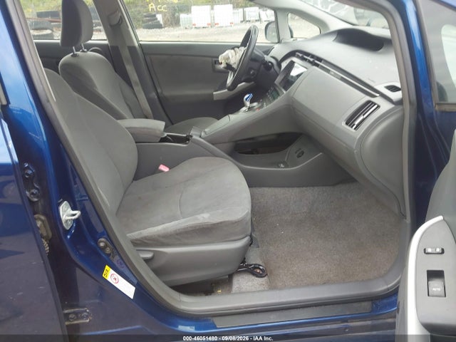 46051480 :رقم المزاد ، JTDKN3DU8A5128807 vin ، 2010 Toyota Prius Iii مزاد بيع