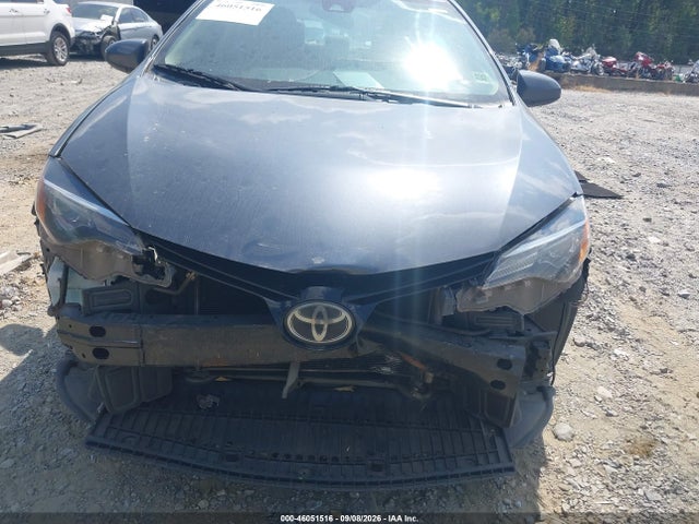 46051516 :رقم المزاد ، 5YFBURHE9JP834700 vin ، 2018 Toyota Corolla Le مزاد بيع