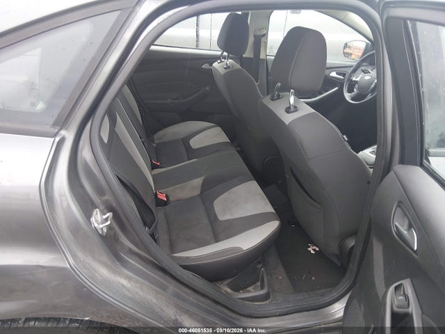 46051535 :رقم المزاد ، 1FAHP3F2XCL336319 vin ، 2012 Ford Focus Se مزاد بيع