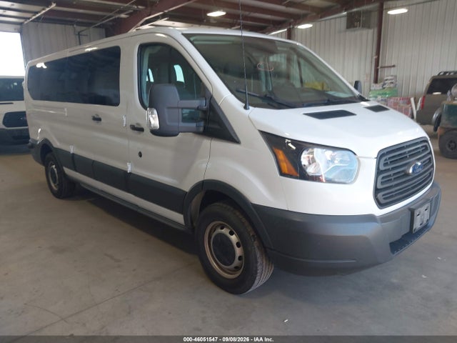 46051547 :رقم المزاد ، 1FBZX2ZM1JKB42923 vin ، 2018 Ford Transit-350 Xl مزاد بيع