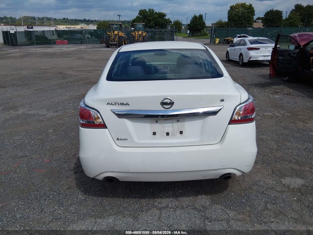 Nissan Altima 2.5 S 2015 1N4AL3AP8FC471626 Image 16