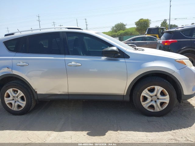 2015 Toyota Rav4 Le მანქანა იყიდება აუქციონზე, vin: JTMZFREV2FJ046690, აუქციონის ნომერი: 46051564