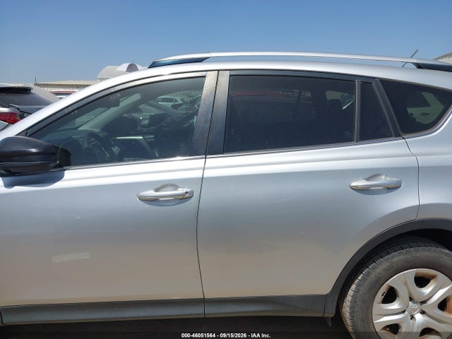 2015 Toyota Rav4 Le მანქანა იყიდება აუქციონზე, vin: JTMZFREV2FJ046690, აუქციონის ნომერი: 46051564