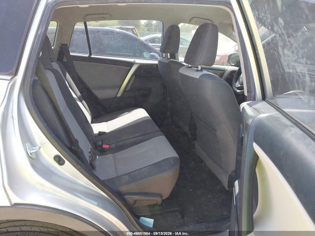 2015 Toyota Rav4 Le მანქანა იყიდება აუქციონზე, vin: JTMZFREV2FJ046690, აუქციონის ნომერი: 46051564
