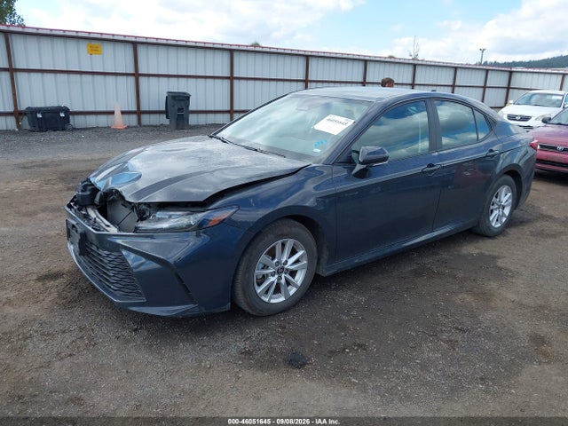 Toyota CAMRY LE 2025 4T1DAACK5SU140554 Image 2