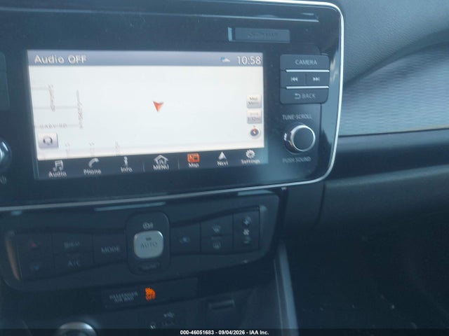 Nissan LEAF SV 2018 1N4AZ1CP0JC309336 Image 13