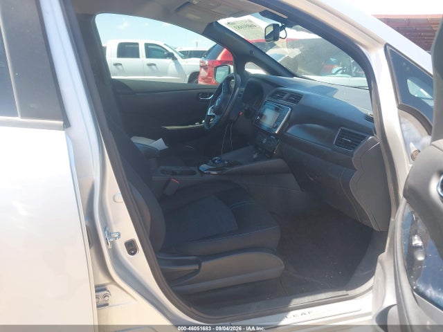 Nissan LEAF SV 2018 1N4AZ1CP0JC309336 Image 5