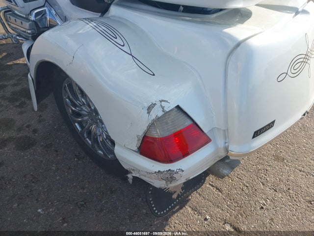 46051697 :رقم المزاد ، 1HFSC47F78A701504 vin ، 2008 Honda Gl1800 مزاد بيع