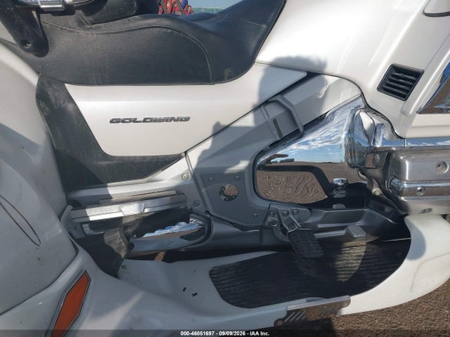 46051697 :رقم المزاد ، 1HFSC47F78A701504 vin ، 2008 Honda Gl1800 مزاد بيع