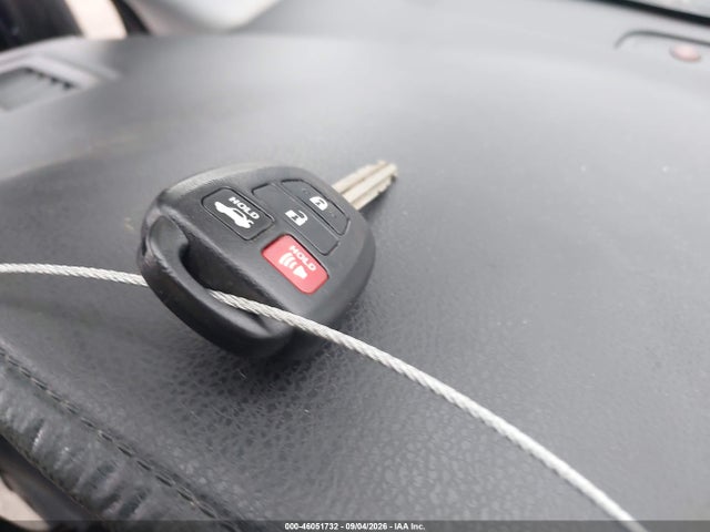 2017 Toyota Corolla Le მანქანა იყიდება აუქციონზე, vin: 2T1BURHE5HC878171, აუქციონის ნომერი: 46051732