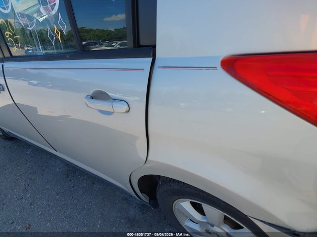 2009 Nissan Versa 1.8sl მანქანა იყიდება აუქციონზე, vin: 3N1BC13E79L354744, აუქციონის ნომერი: 46051737
