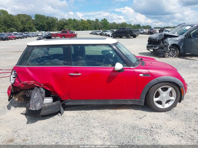 46051758 :رقم المزاد ، WMWRC33484TJ62801 vin ، 2004 Mini Cooper مزاد بيع