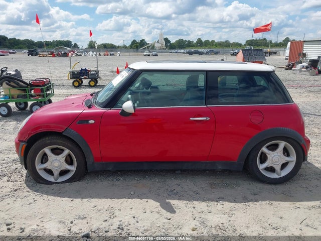 46051758 :رقم المزاد ، WMWRC33484TJ62801 vin ، 2004 Mini Cooper مزاد بيع