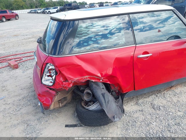 46051758 :رقم المزاد ، WMWRC33484TJ62801 vin ، 2004 Mini Cooper مزاد بيع