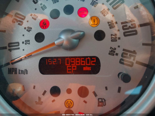 46051758 :رقم المزاد ، WMWRC33484TJ62801 vin ، 2004 Mini Cooper مزاد بيع