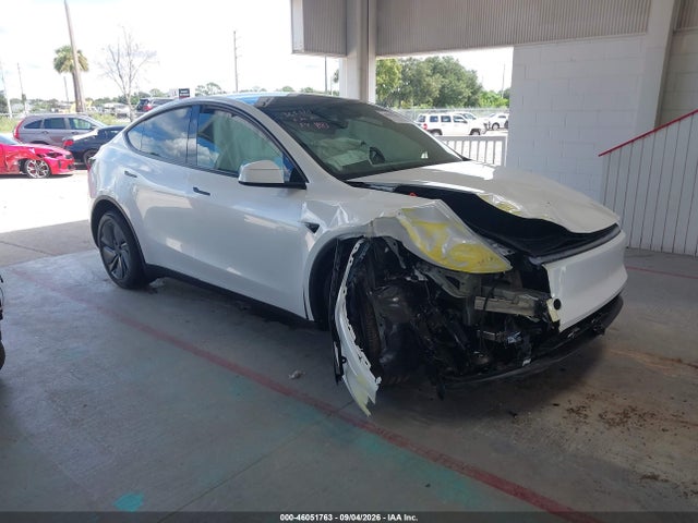 46051763 :رقم المزاد ، 7SAYGDED9TA743182 vin ، 2026 Tesla Model Y Premium Rear-wheel Drive/rear-wheel Drive مزاد بيع