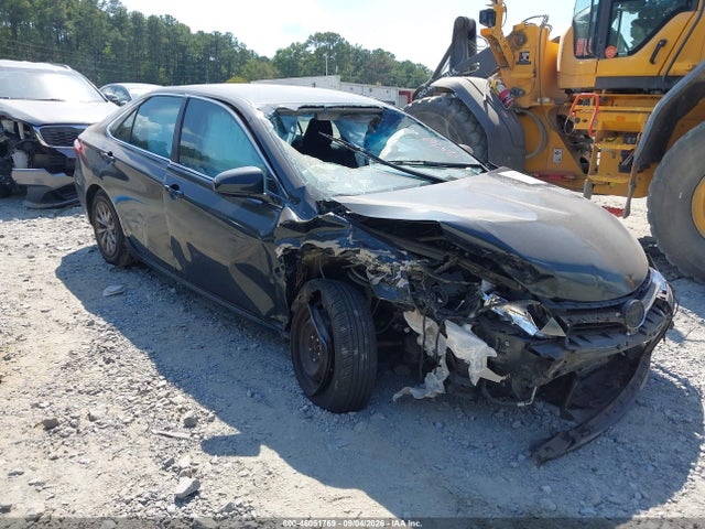 46051769 :رقم المزاد ، 4T1BF1FK6GU124763 vin ، 2016 Toyota Camry Le مزاد بيع