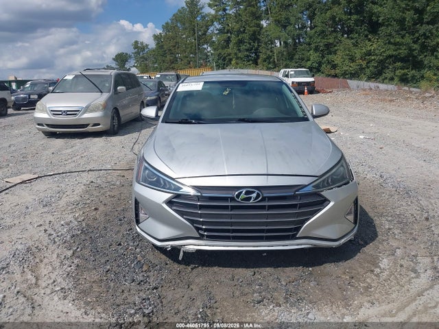 Продажа на аукционе авто 2019 Hyundai Elantra Se, vin: 5NPD74LF5KH488615, номер лота: 46051795