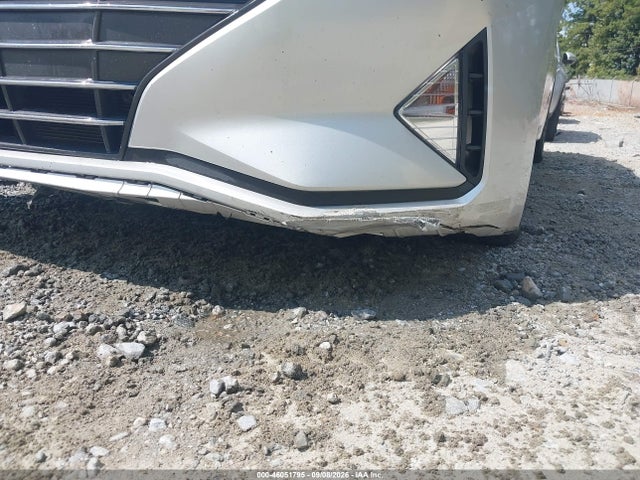 Продажа на аукционе авто 2019 Hyundai Elantra Se, vin: 5NPD74LF5KH488615, номер лота: 46051795