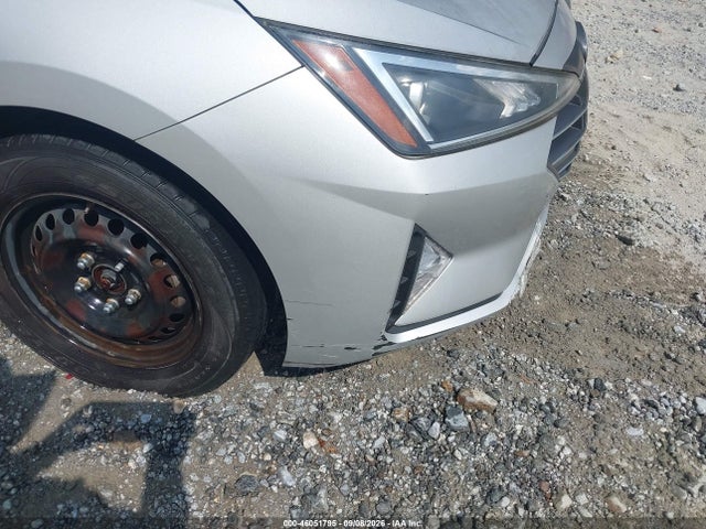 Продажа на аукционе авто 2019 Hyundai Elantra Se, vin: 5NPD74LF5KH488615, номер лота: 46051795