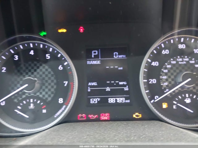 Продажа на аукционе авто 2019 Hyundai Elantra Se, vin: 5NPD74LF5KH488615, номер лота: 46051795