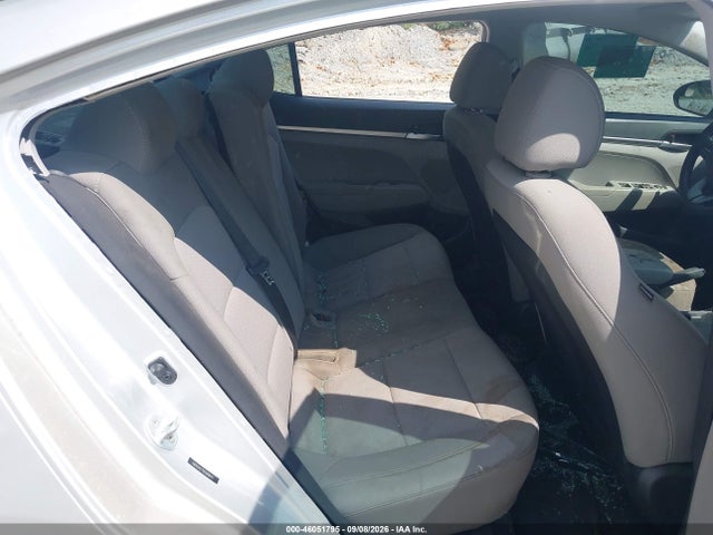 Продажа на аукционе авто 2019 Hyundai Elantra Se, vin: 5NPD74LF5KH488615, номер лота: 46051795