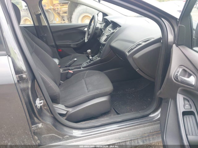 46051803 :رقم المزاد ، 1FADP3FE8FL346084 vin ، 2015 Ford Focus Se مزاد بيع