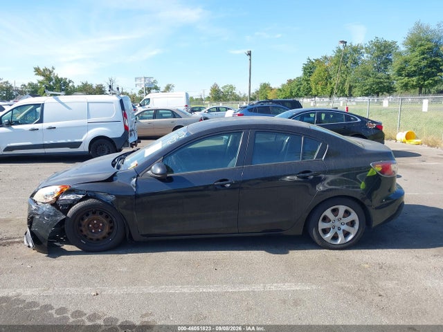 2010 Mazda Mazda3 I Sport მანქანა იყიდება აუქციონზე, vin: JM1BL1SG4A1351005, აუქციონის ნომერი: 46051823
