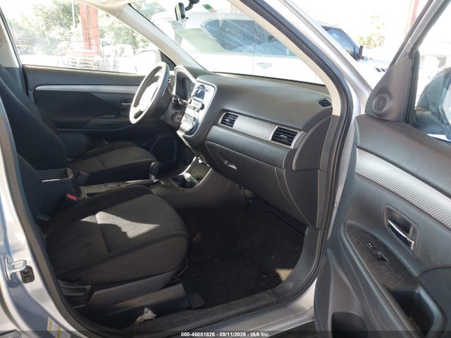 2014 Mitsubishi Outlander Es მანქანა იყიდება აუქციონზე, vin: JA4AD2A31EZ001362, აუქციონის ნომერი: 46051826